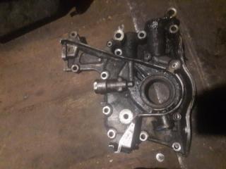 Лобовина двигателя Маслонасос Toyota Mark II