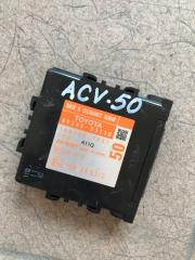 Блок управления парковкой Toyota Camry