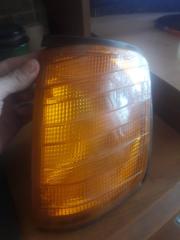 Габарит поворотник левый Mercedes-Benz 190