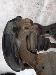 Поворотный кулак передний правый Toyota Caldina 1996