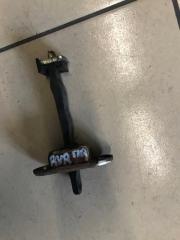 Ограничитель двери передний правый Mitsubishi RVR 1995