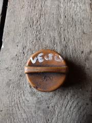 Запчасть крышка маслозаливной горловины OPEL VECTRA 1999