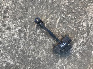 Запчасть ограничитель двери передний левый Cadillac SRX 2011