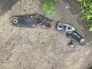 Запчасть рычаг Cadillac SRX 2011