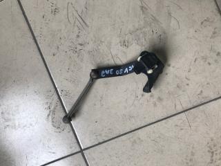 Датчик высоты дорожного просвета Toyota Camry 2012 Б/У Датчик высоты дорожного просвета Toyota Camry 2012