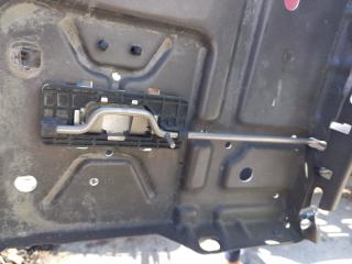 Кронштейн фары передний левый Porsche Cayenne 2013