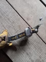 Ограничитель двери Subaru Impreza 2001