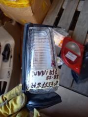 Габарит поворотник Nissan Sunny 1983