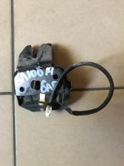 Замок багажника Nissan Bluebird