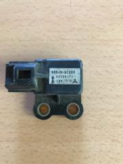 Датчик ускорения Toyota Cami Б/У Датчик ускорения Toyota Cami