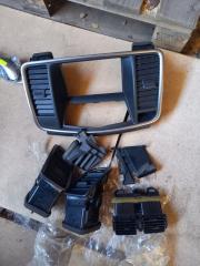 Дефлектор. Регулятор воздушного потока Nissan Teana 2009 Б/У Дефлектор. Регулятор воздушного потока Nissan Teana 2009