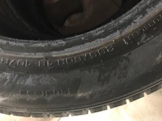 Комплект из 2-х Шина зимняя 235/60R18 KUMHO I ZEN kw31