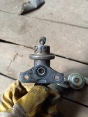 Регулятор давления топлива Honda Partner 2001 Б/У Регулятор давления топлива Honda Partner 2001