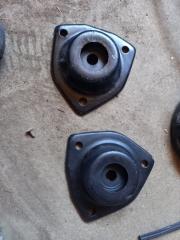 Опора стойки задняя Nissan Wingroad 1998