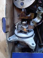 Водяная помпа Mazda CX7 2007