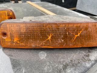 Габарит поворотник Toyota Land Cruiser