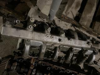 Коллектор впускной Toyota Land Cruiser 1994