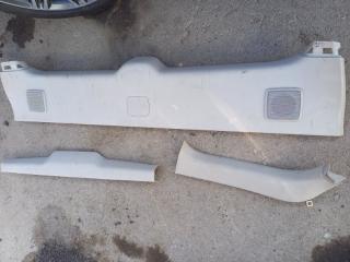 Обшивка багажника Toyota Land Cruiser 2011