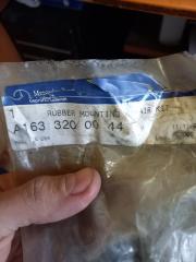 Втулка стабилизатора Mercedes-Benz M-Class 2002