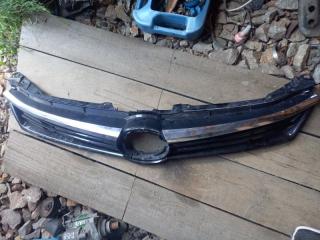 Решетка радиатора Toyota Camry 2015 Б/У Решетка радиатора Toyota Camry 2015