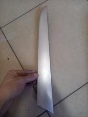 Запчасть накладка на дверь правая Audi Q5 2012