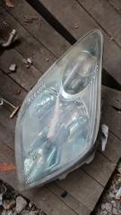 Фара левая Toyota Ist 2002