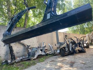 Порог кузовной Infiniti QX56