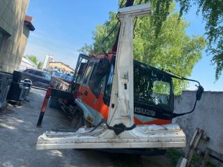 Порог кузовной левый Infiniti QX56