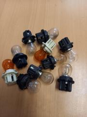 Фото запчасти патрон лампы задний Mercedes-Benz E240 1998 Б/У запчасть Запчасть патрон лампы задний Mercedes-Benz E240 1998