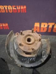 Поворотный кулак передний правый Toyota Gaia 2000