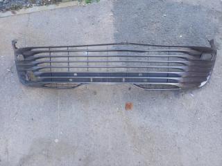 Решетка в бампер передняя Toyota Camry 2019 Б/У Решетка в бампер передняя Toyota Camry 2019