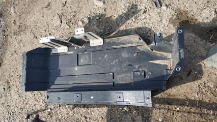 Запчасть защита топливного бака BMW x5 2006