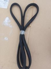 Запчасть уплотнительная резинка багажника MERCEDES BENZ M-CLASS 2007