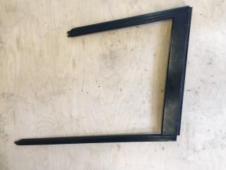 Запчасть накладка задняя правая Land Rover Range Rover 1996