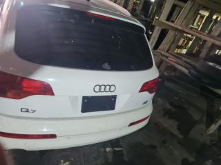 Кронштейн опоры двигателя Q7 2007 4L BAR 4.2