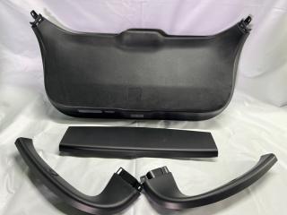 Обшивка двери багажника MAZDA MX-30 2020 г. ПРОБЕГ 10300 КМ !!!!