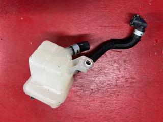 Запчасть бачок расширительный lexus CT200h 2013 ПРОБЕГ 79.000 КМ