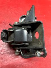 Запчасть подушка акпп lexus CT200h 2013 ПРОБЕГ 79.000 КМ