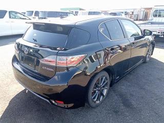 Разъем AUX CT200h 2013 ПРОБЕГ 79.000 КМ ZWA10 2ZR-FXE