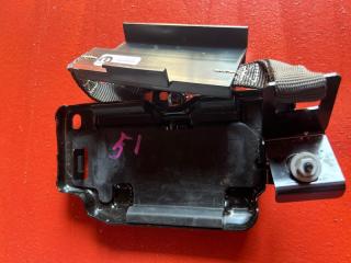 Фото запчасти крепление аккумулятора JEEP GRAND CHEROKEE 2018 ПРОБЕГ 39500 КМ !!!! контрактная запчасть Запчасть крепление аккумулятора JEEP GRAND CHEROKEE 2018 ПРОБЕГ 39500 КМ !!!!