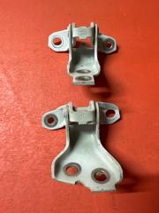 Запчасть петли двери передние правые SUZUKI SOLIO BANDIT 2019