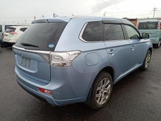 Трубки кондиционера OUTLANDER PHEV 2013 GG2W 4B11-S61-Y61