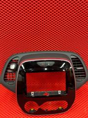 Фото запчасти консоль магнитофона RENAULT CAPTUR 2018 ПРОБЕГ 48 000 КМ контрактная запчасть Запчасть консоль магнитофона RENAULT CAPTUR 2018 ПРОБЕГ 48 000 КМ