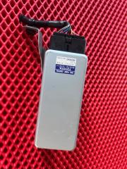 Запчасть блок управления топливным насосом Lexus is250 2012 Пробег 76032