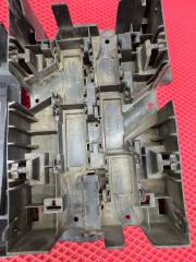 Корпус блока предохранителей ESCALADE 2012 SUV VORTEC L94 (6162 сс)