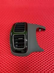 Запчасть дефлектор воздушный CITROEN C5 AIRCROSS 2019 ПРОБЕГ 93 000 КМ