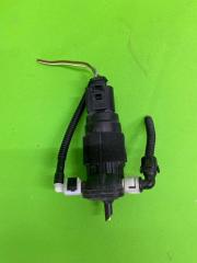 Запчасть насос омывателя PORSCHE MACAN 2017