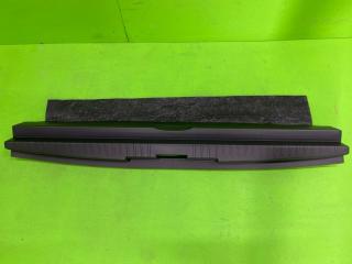 Фото запчасти накладка замка багажника RENAULT CAPTUR 2015 контрактная запчасть Запчасть накладка замка багажника RENAULT CAPTUR 2015