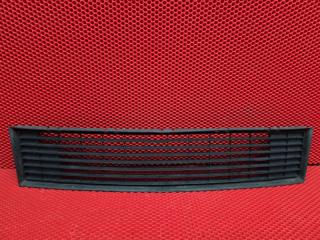 Запчасть решетка в бампер FORD EXPLORER 2012