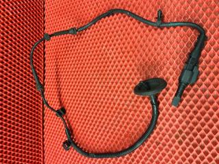 Запчасть датчик abs передний правый VOLVO XC40 2018 ПРОБЕГ 17302км!!!!